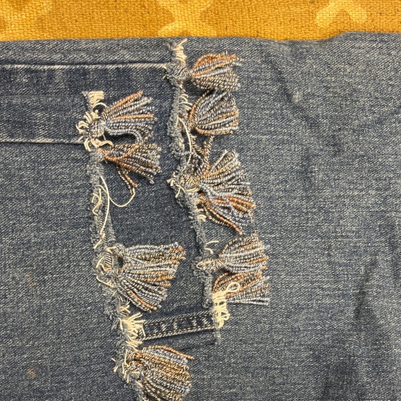 Liz Claiborne Distressed Ankle Jeans - Dark Blue - Picture 4 of 4